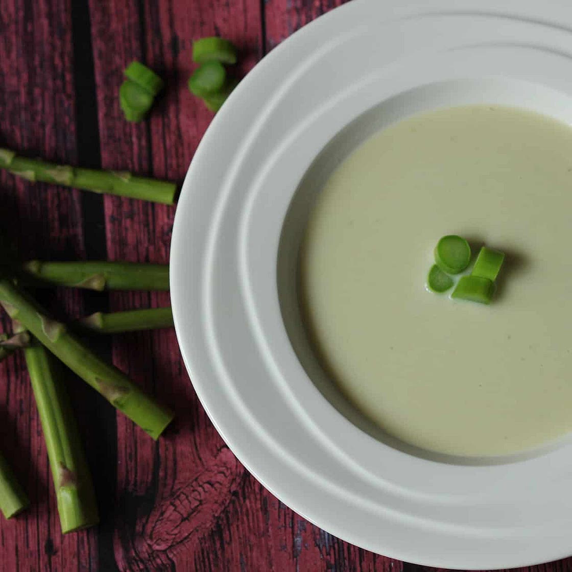 Crema de espárragos casera