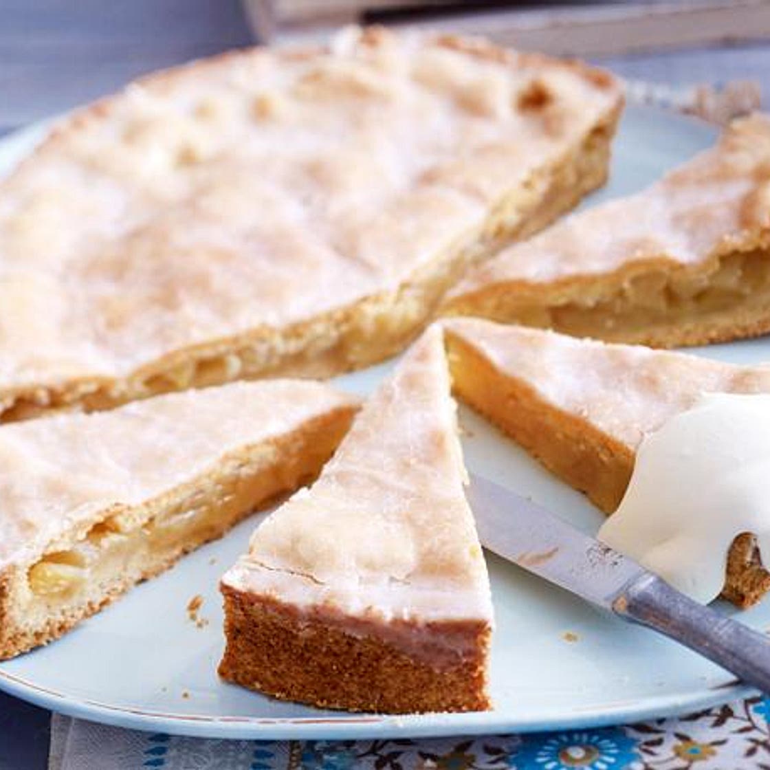 Gedeckter Apfelkuchen