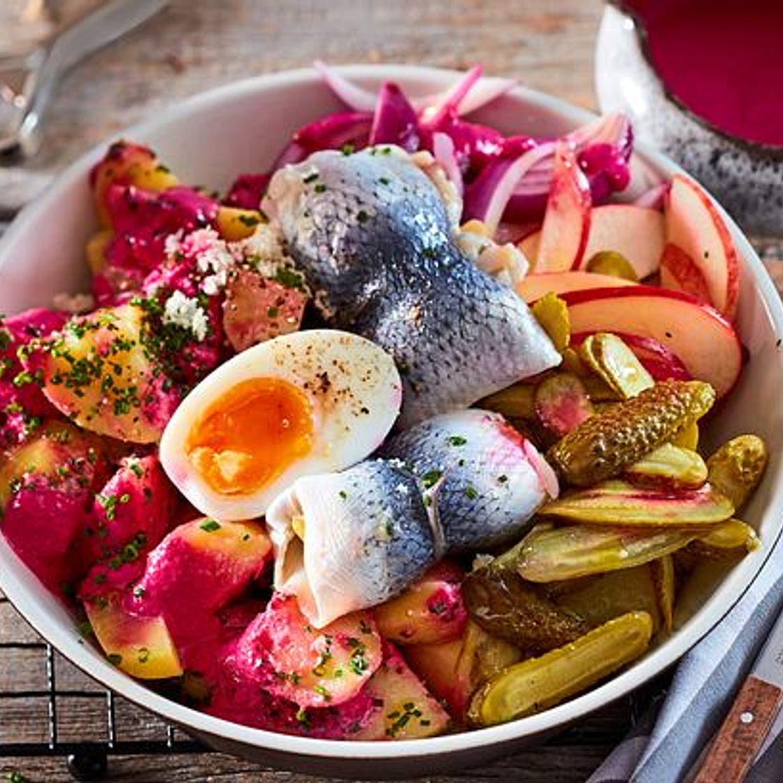 Labskaus-Salat mit Rollmops