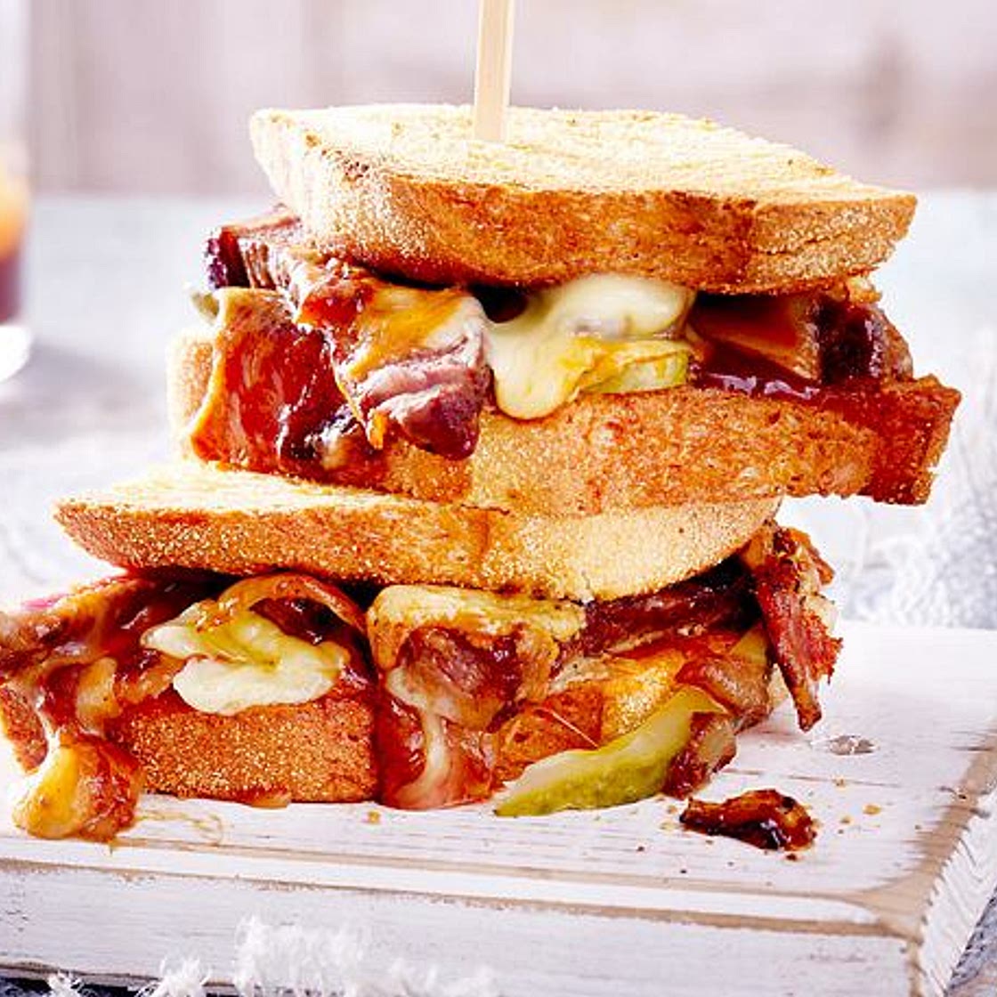 BBQ-Steak-Sandwich