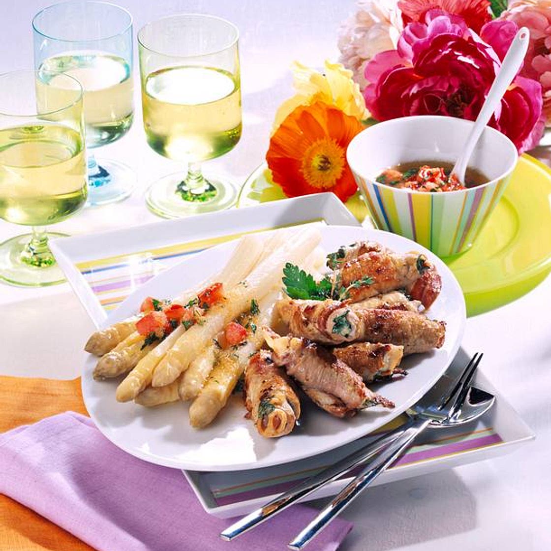 Minirouladen mit Spargel