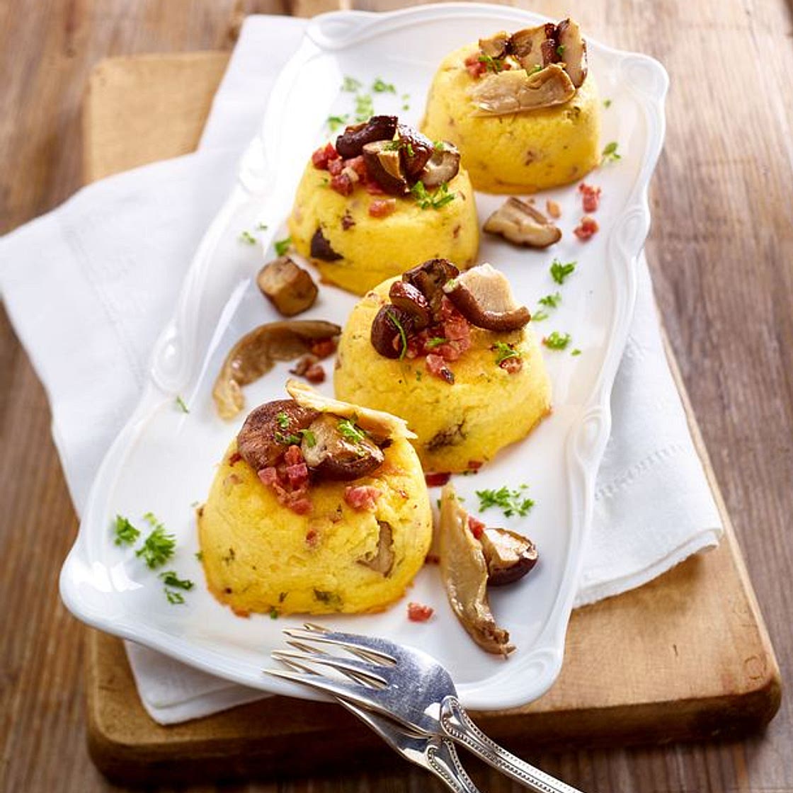Polentatörtchen mit Pilzen