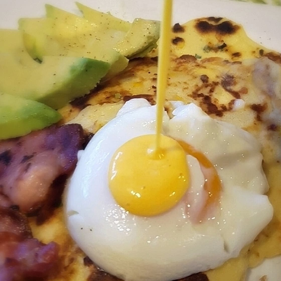 1-Minute Processor Hollandaise Sauce Recipe