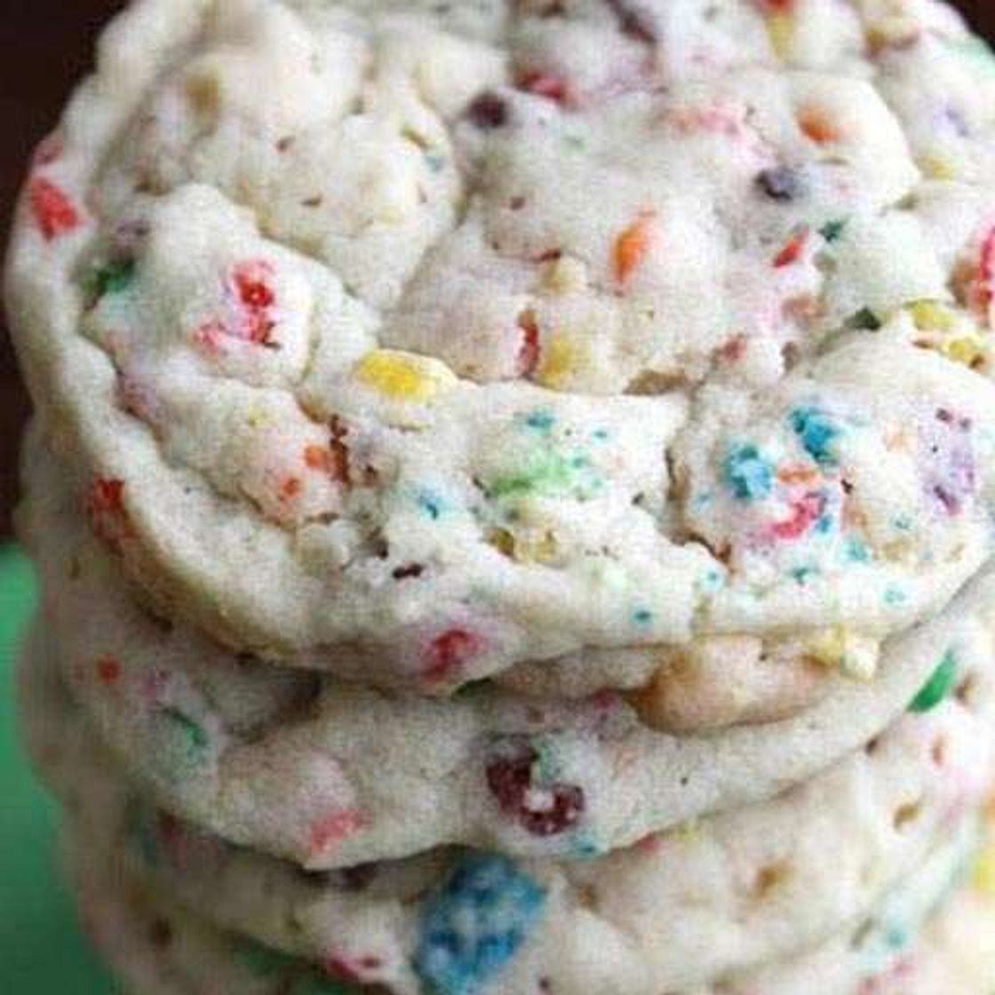 Fruity Pebbles Cookies