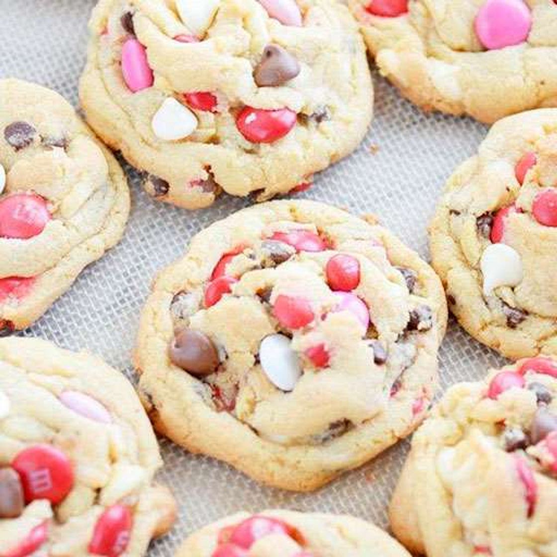 Soft Batch M&M Chocolate Chip Pudding Cookies