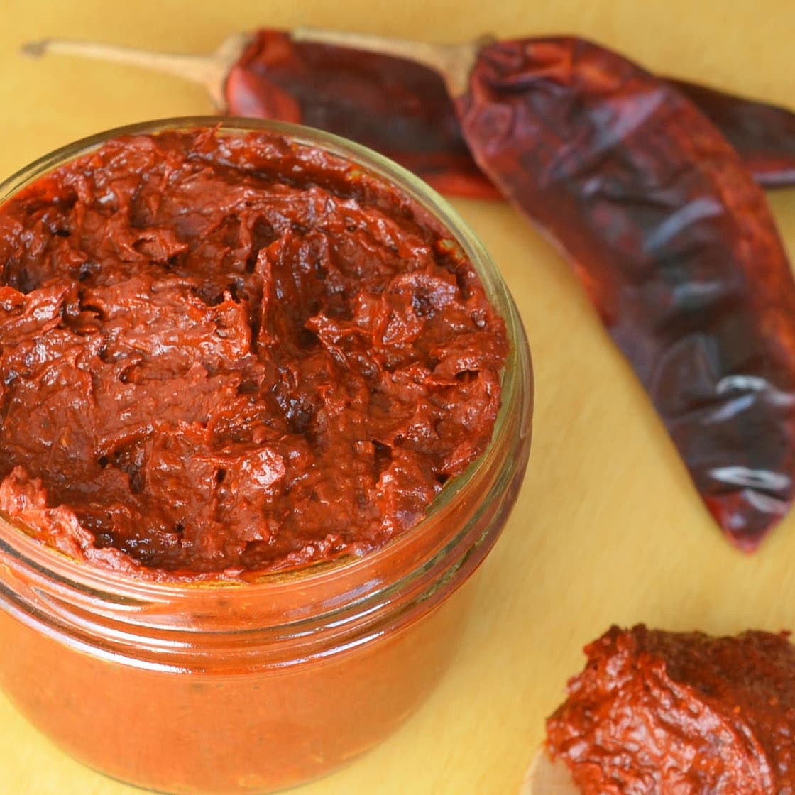 How to Make Harissa Paste at Home