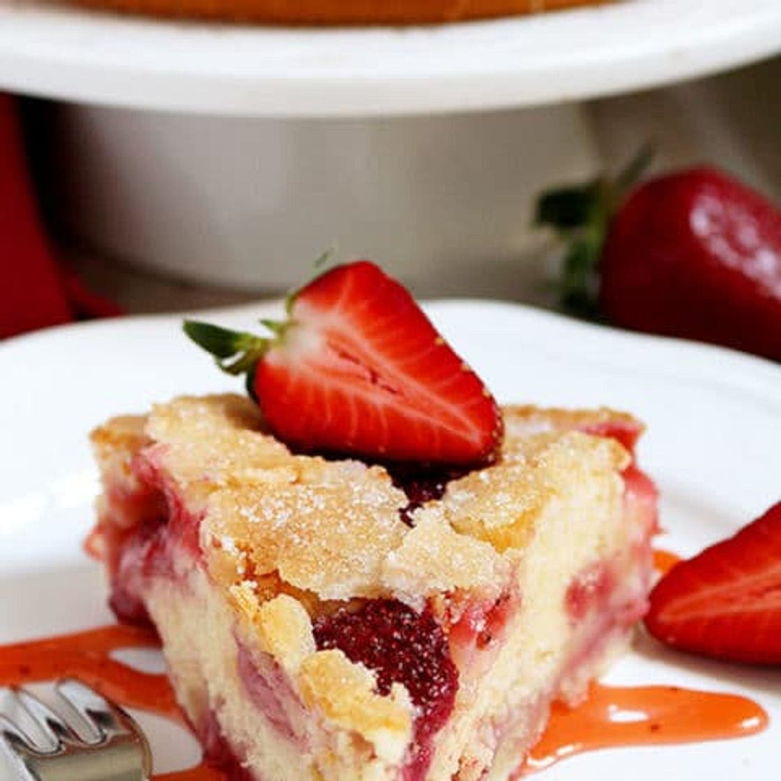 Fresh Strawberry Cream Cheese Cake