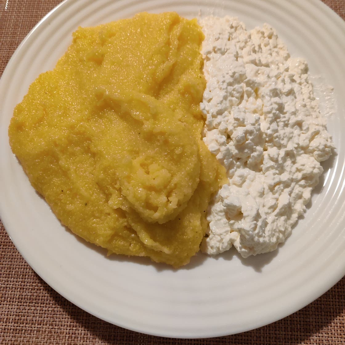 Polenta with cheese