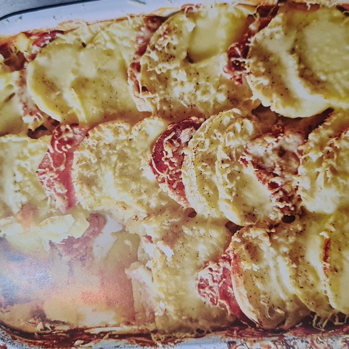 BACON, ONION and POTATO BAKE
