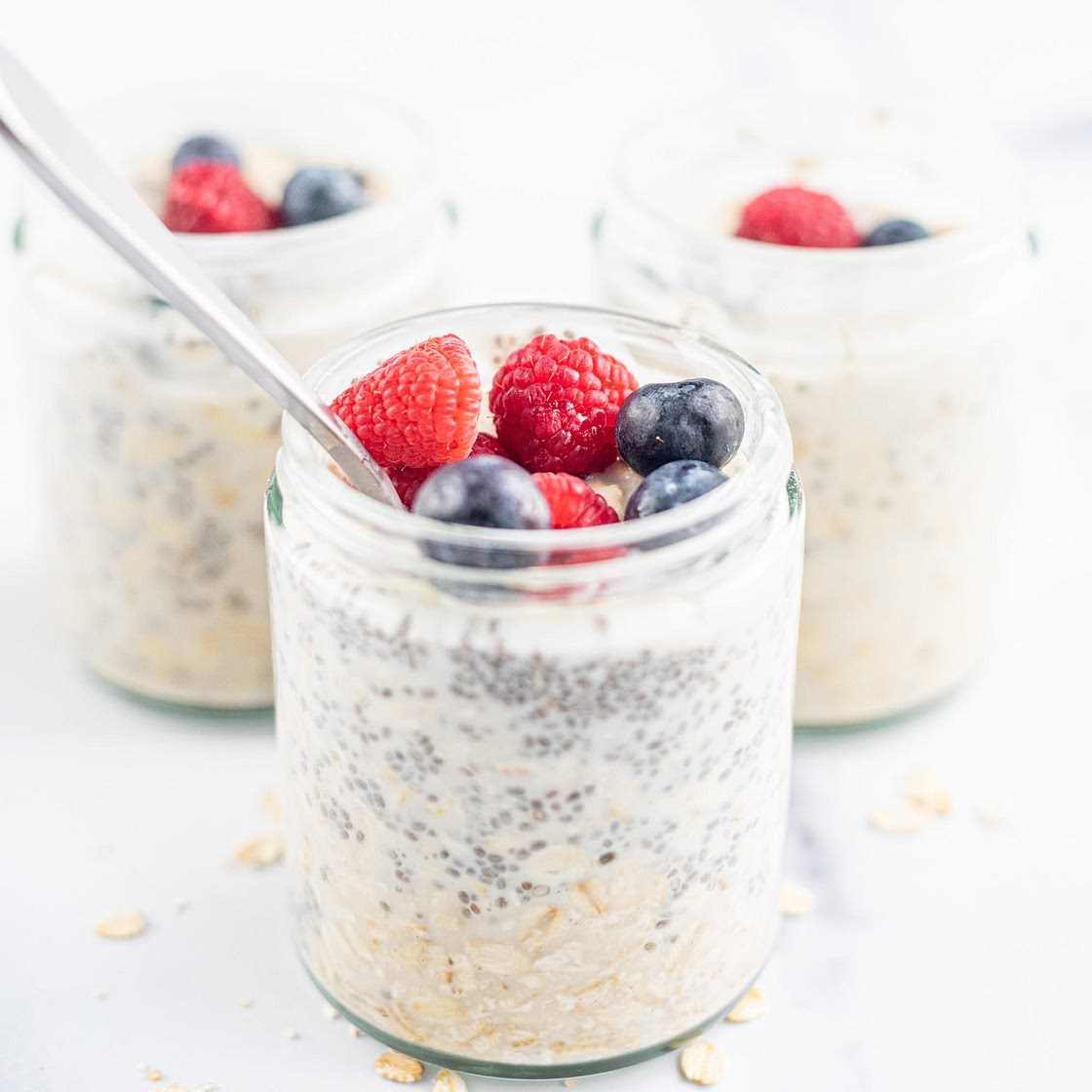 Vegan Chia Overnight Oats