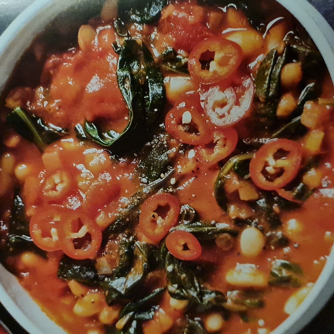 Spiced bean and spinach soup