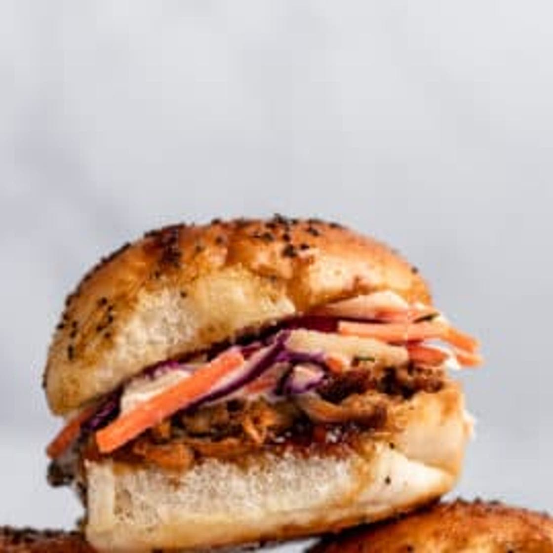 Easy Pulled Pork Sliders
