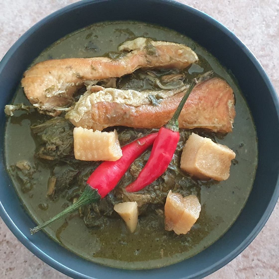 Taro Leaves in Coconut Milk (Salmon Laing)