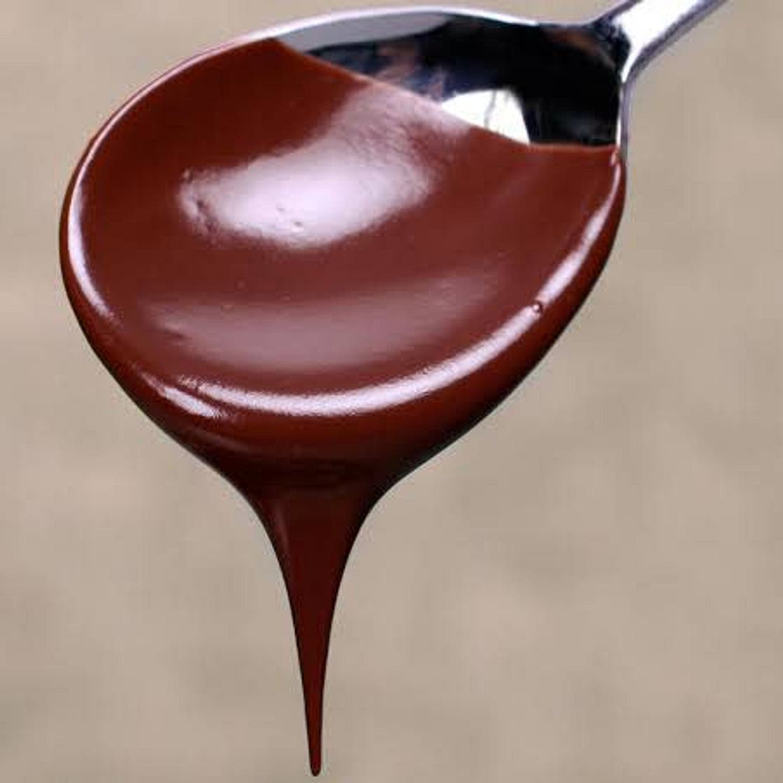 Lizzie's Microwave Chocolate Sauce