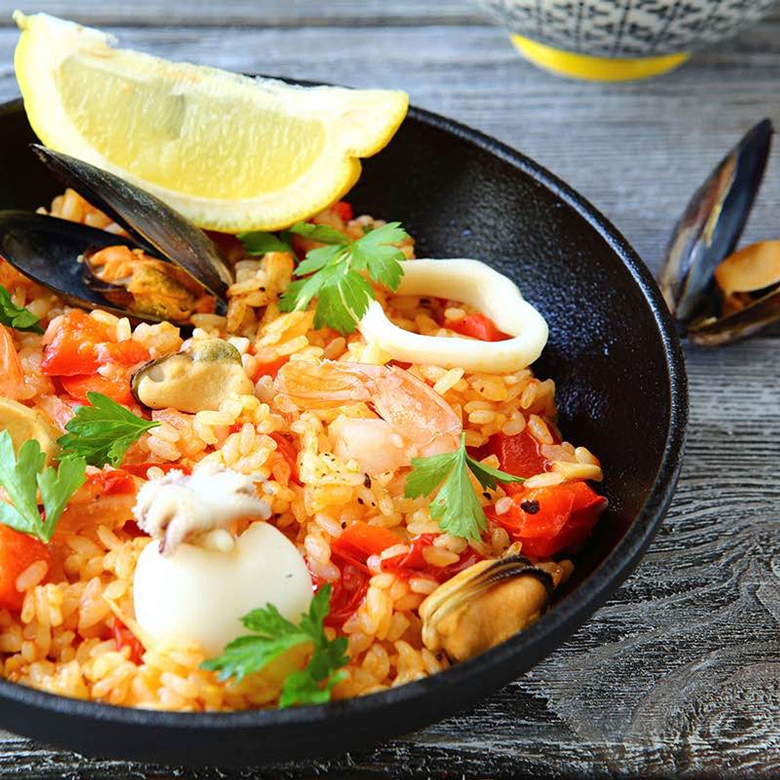 Easy Chicken Paella Recipe | Schwartz
