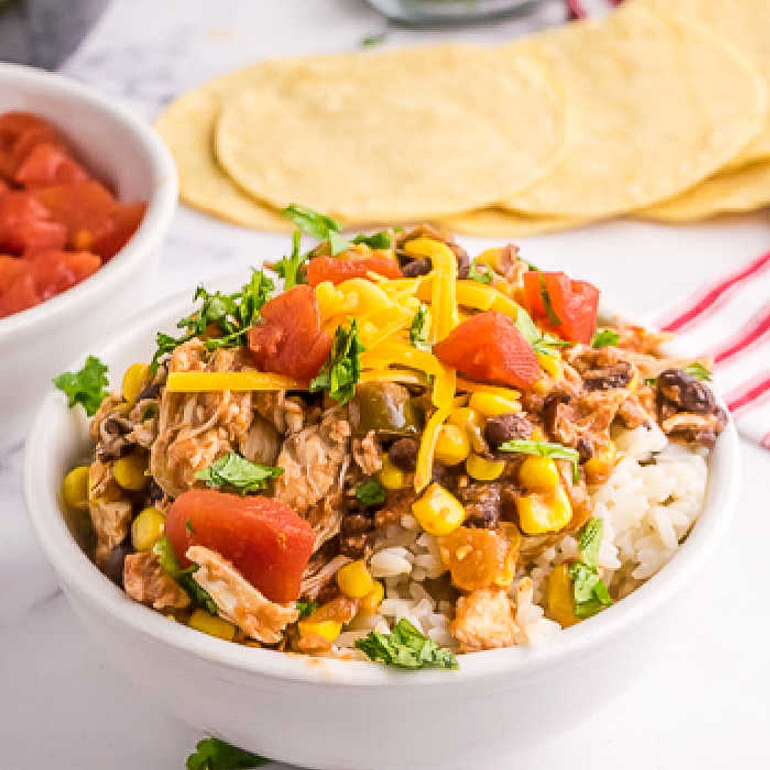 Crock pot salsa chicken