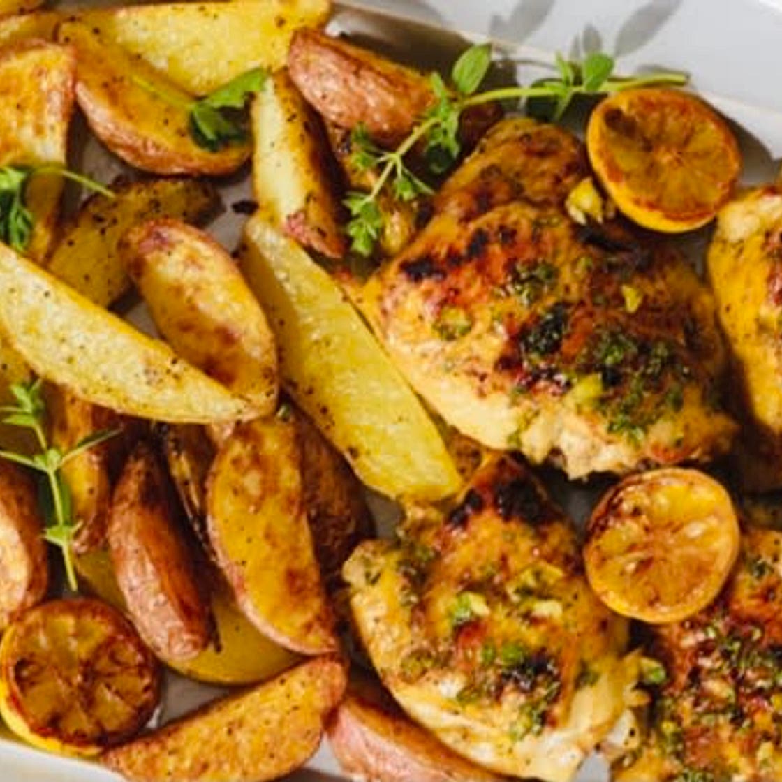 Oven Baked Chicken and Potato, ( دجاج وبطاطا بالفرن)