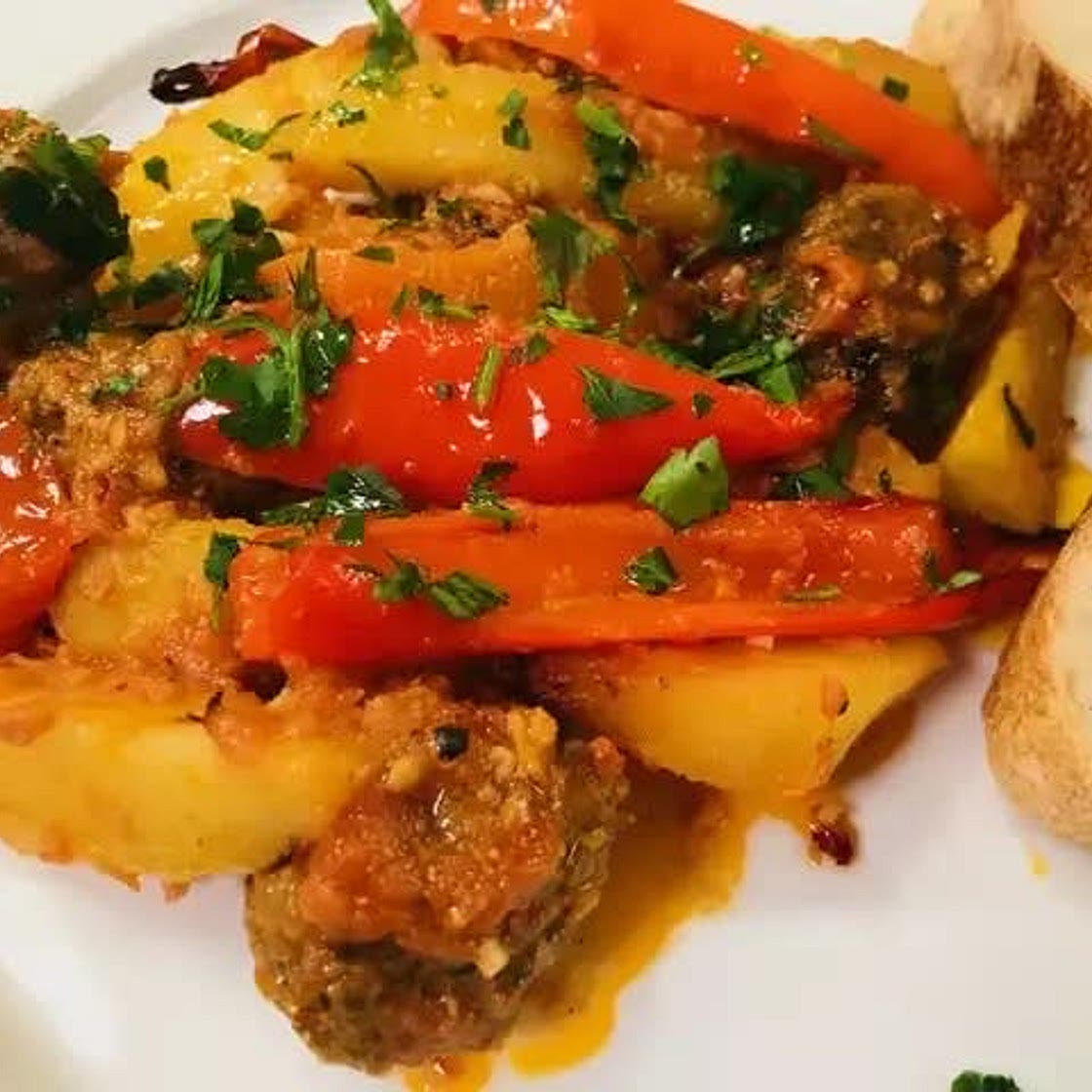 Turkish Meatballs with Potatoes and Pepper