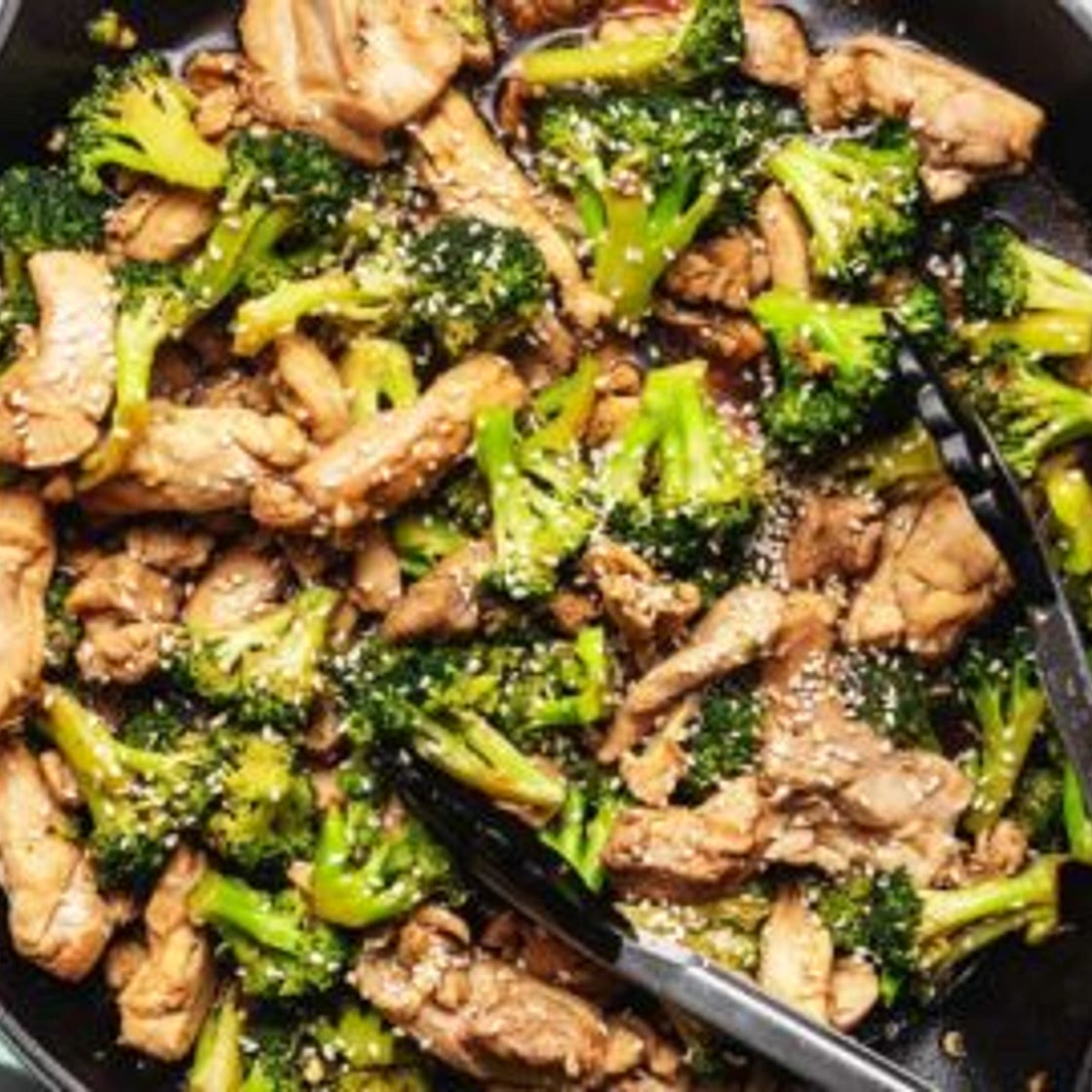 Keto Chicken Broccoli Stir Fry