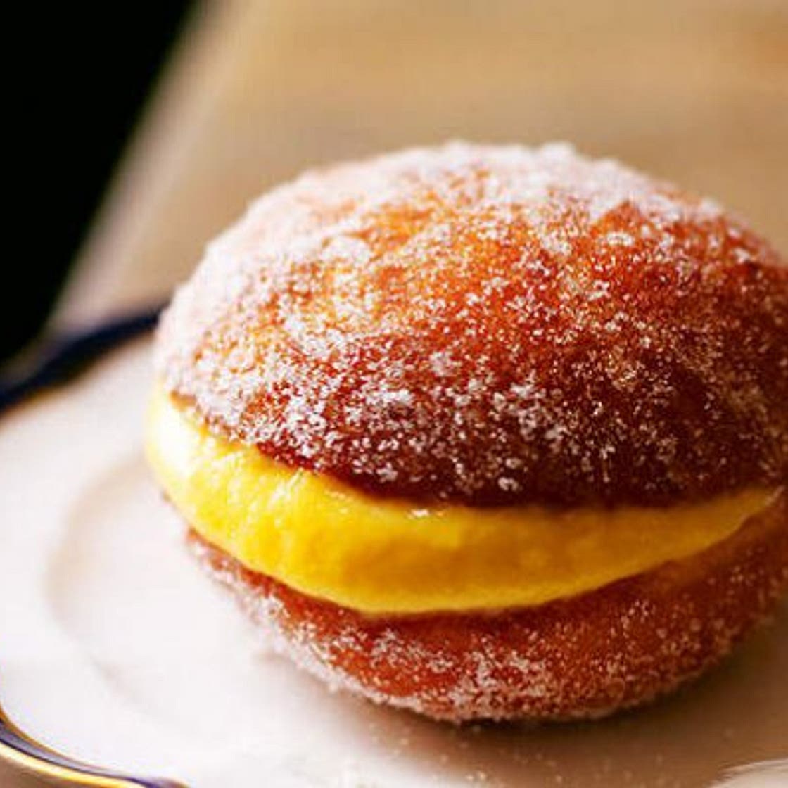 Portuguese Bolas de Berlim Recipe
