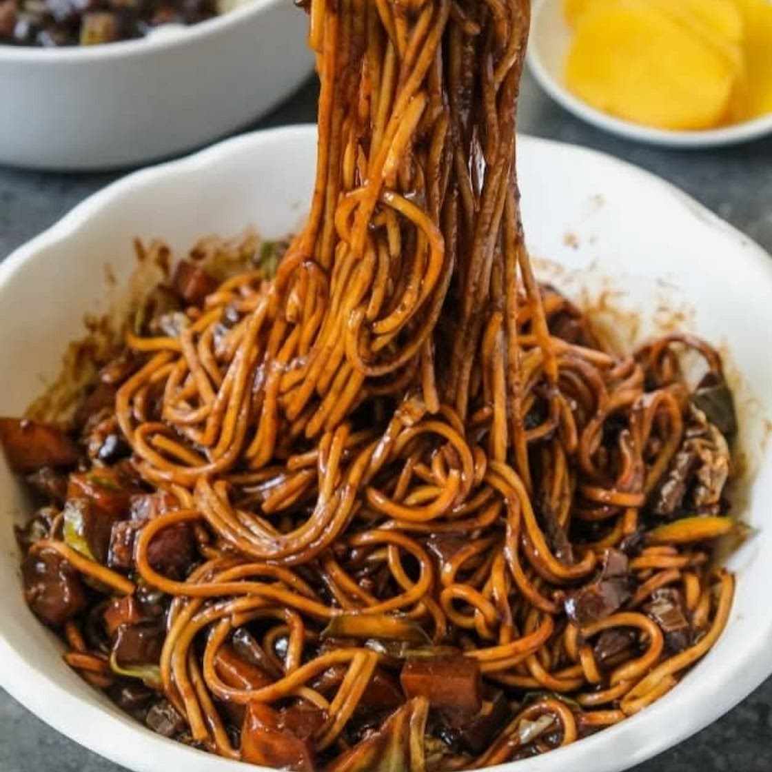 Vegan Jjajangmyeon (Noodles in Black Bean Sauce) - The Foodie Takes Flight