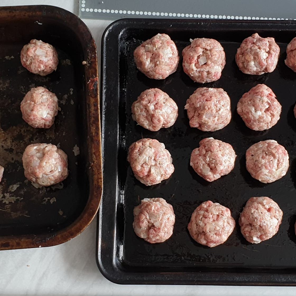 Easy peasy meatballs!