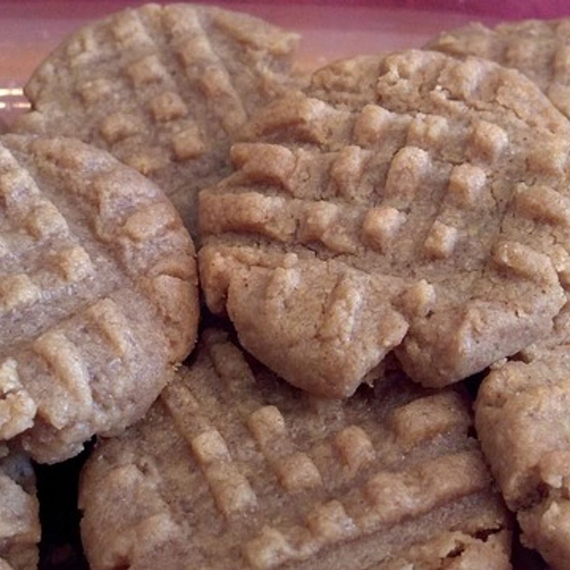 Delicious No Flour Peanut Butter Cookies