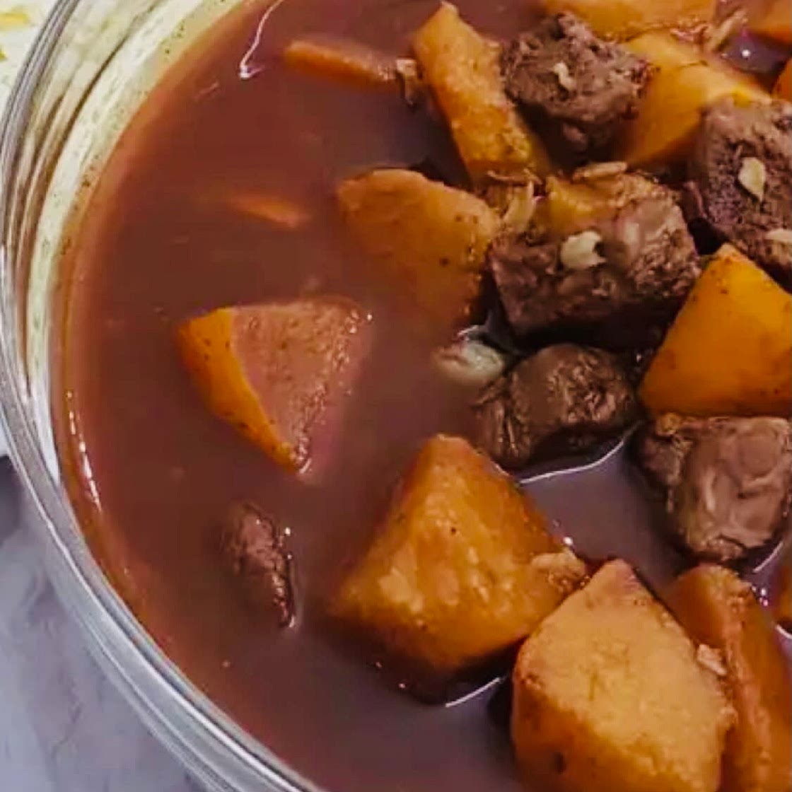Quince Stew  (يخنة السفرجل او السفرجلية)