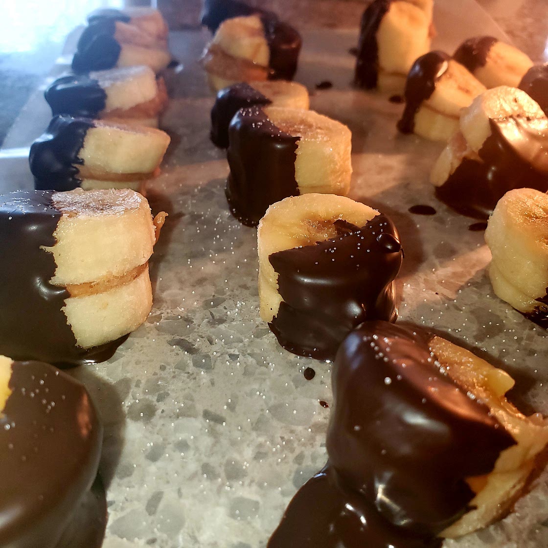 Chocolate Peanut Butter Banana Bites