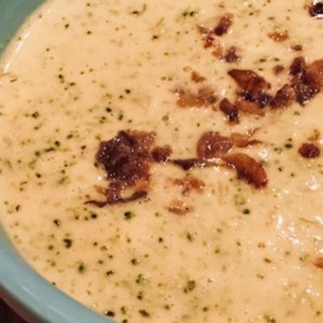 Easy Low-Carb Keto Broccoli Cheddar Soup
