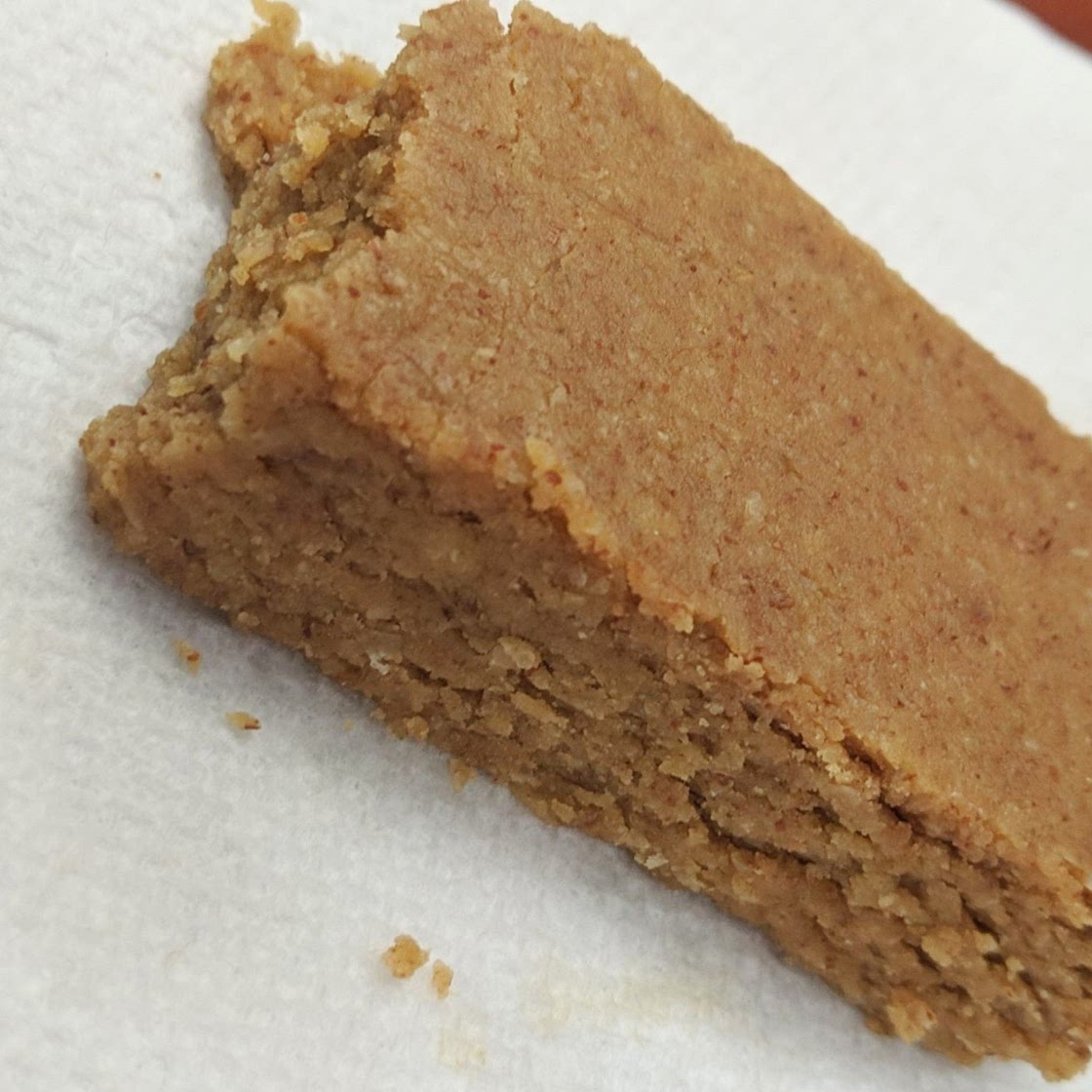 Nut Butter Protein Bars (gluten free; no-bake; only 6 ingredients)