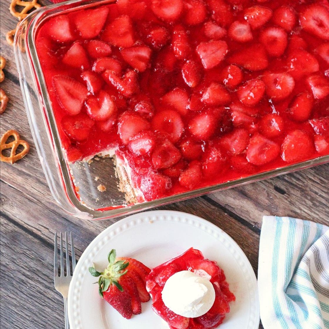 Strawberry Pretzel Salad