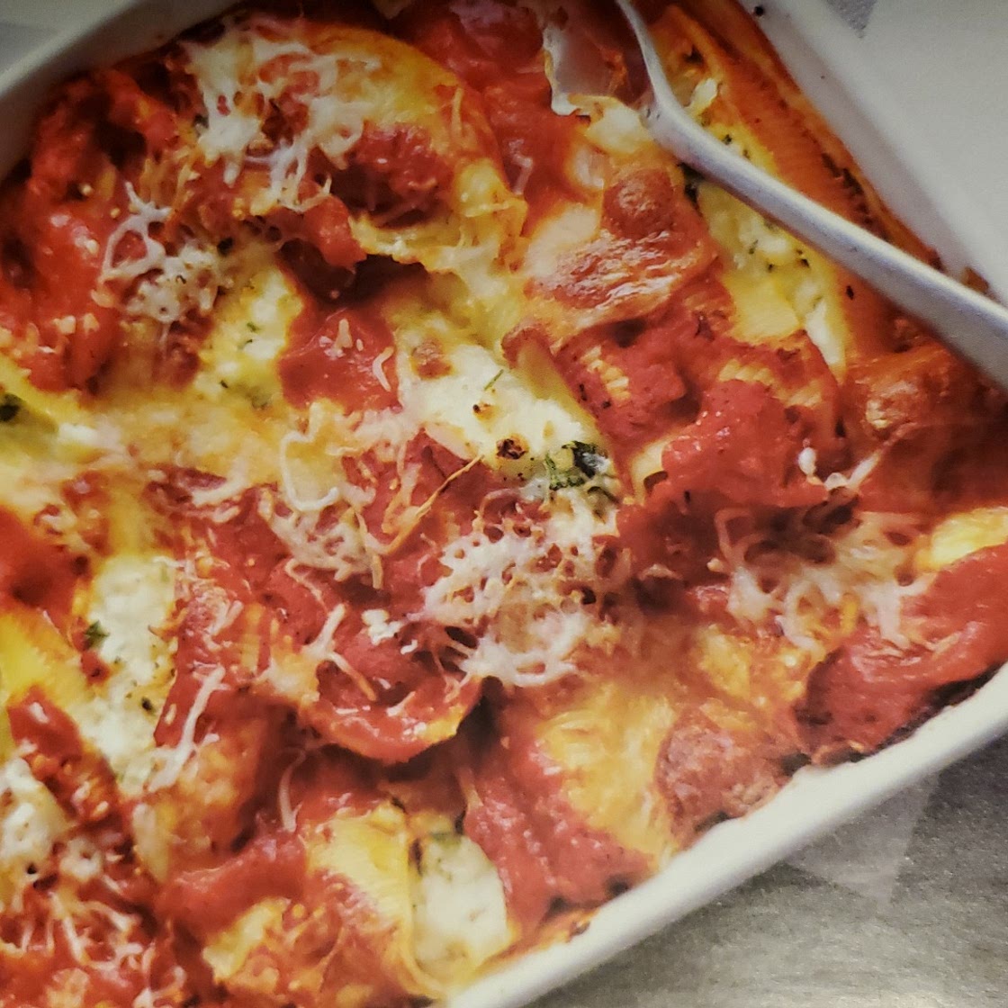 CHEESY STUFFED SHELLS