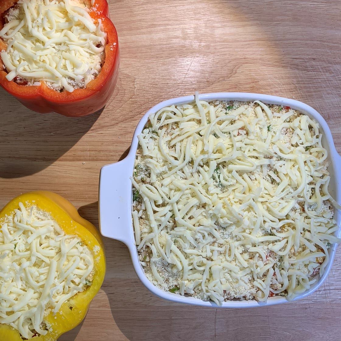 Cauli & Chicken Stuffed Bell Peppers