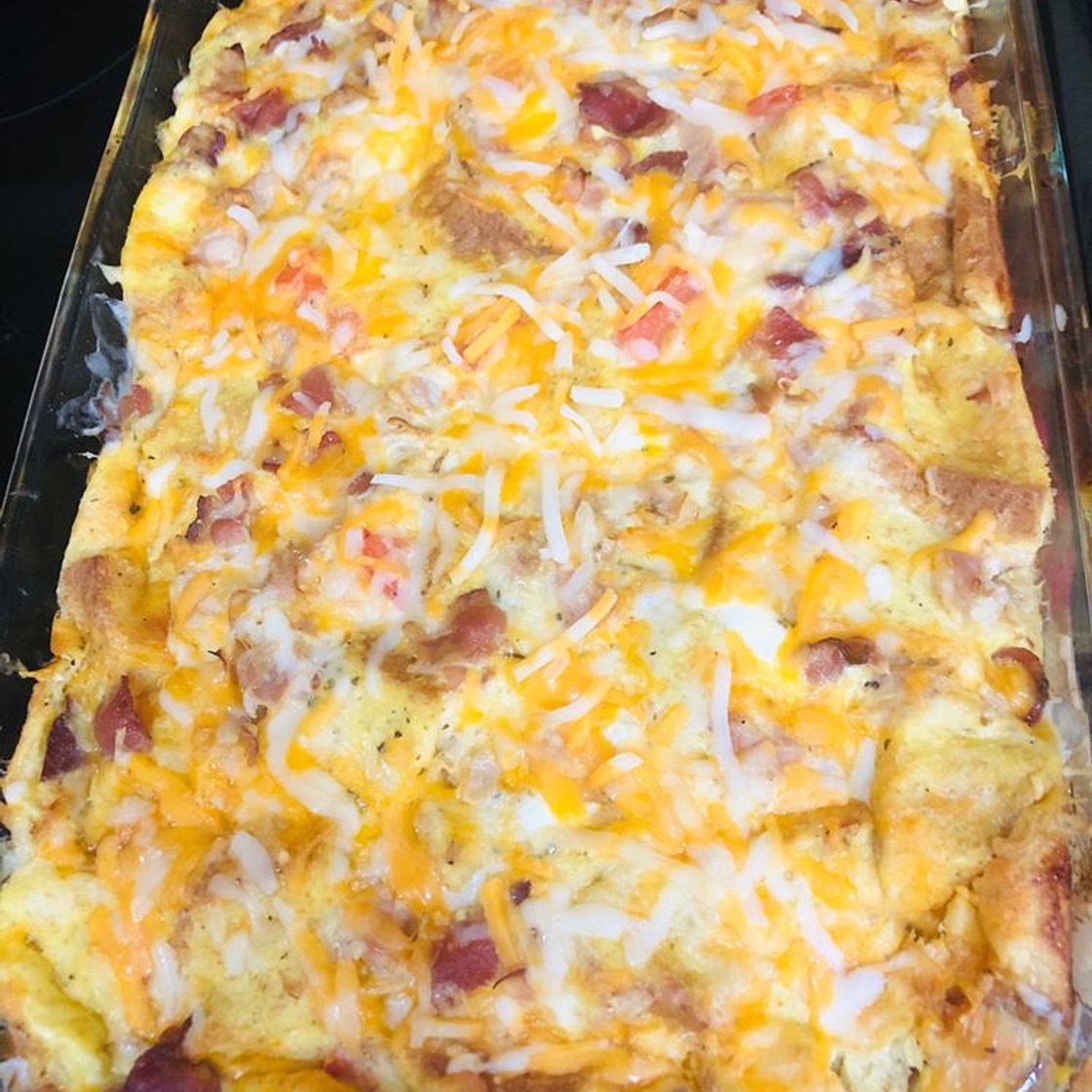 Sausage, Egg & Cream Cheese Hash Brown Breakfast Casserole