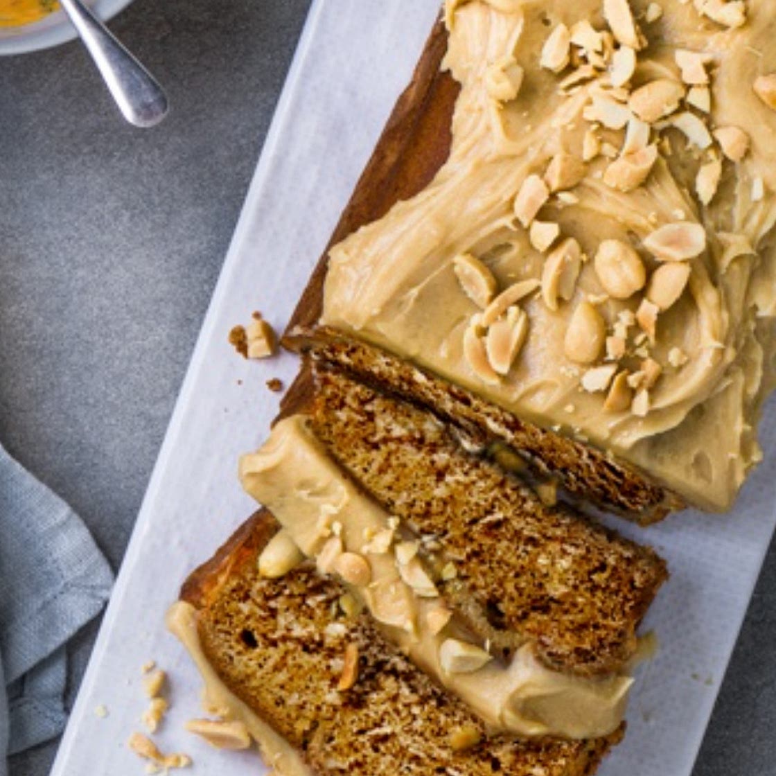 Banana & Peanut Butter Cake