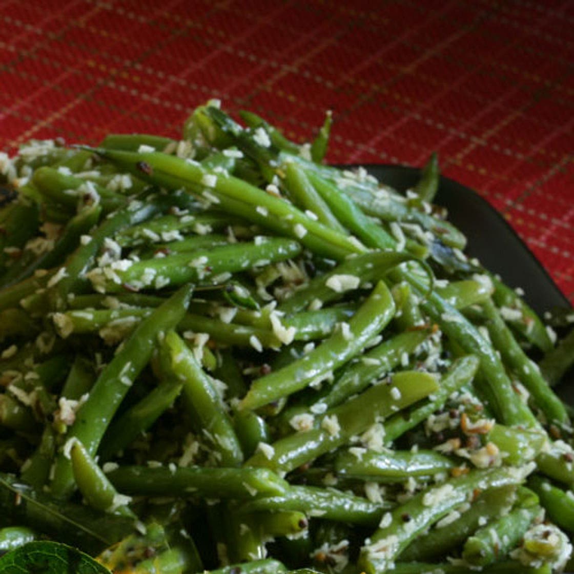 Green Bean Stir-Fry with Shredded Coconut