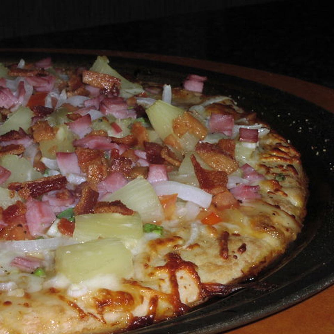 Maui Zaui Pizza With Polynesian Sauce Recipe