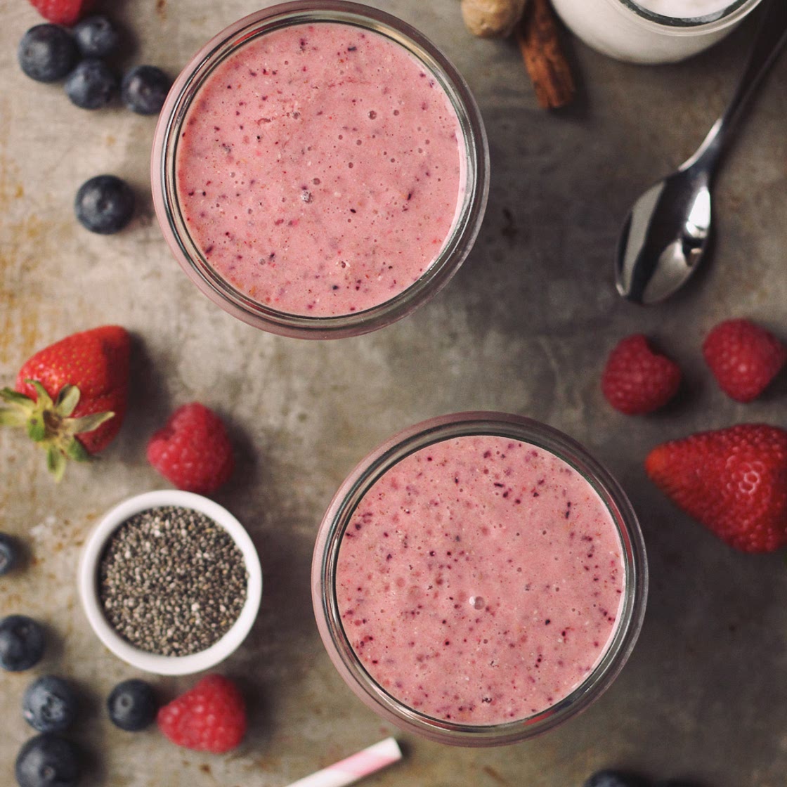 Summer Berry Probiotic Smoothie