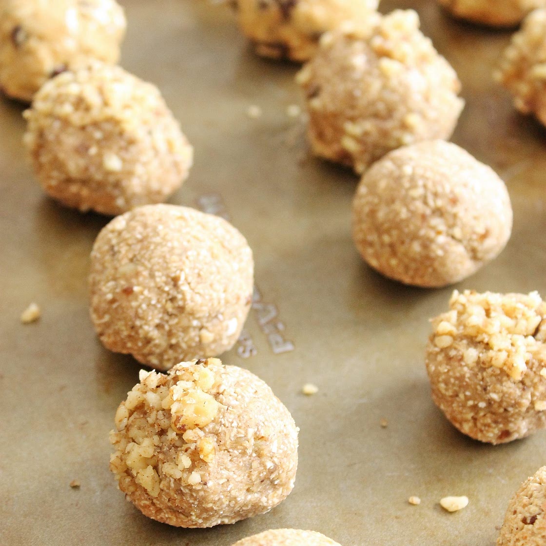Quick and Easy Protein Bites - Lifestyle with Leah
