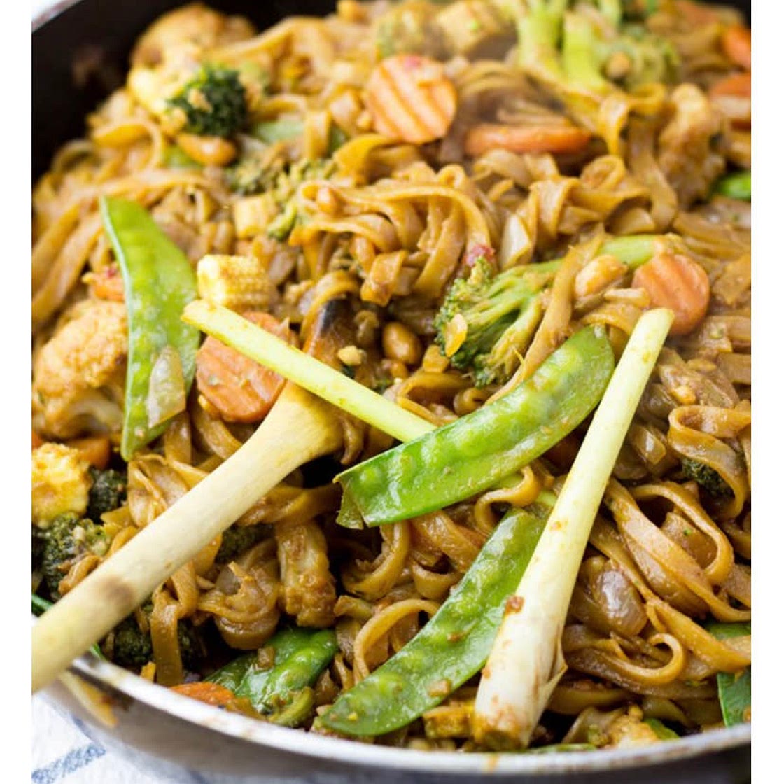 Easy Creamy Peanut Sauce Stir Fry