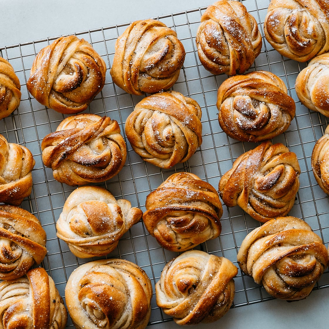 Swedish Cardamom Rolls (Kardemummabullar) — Fix Feast Flair