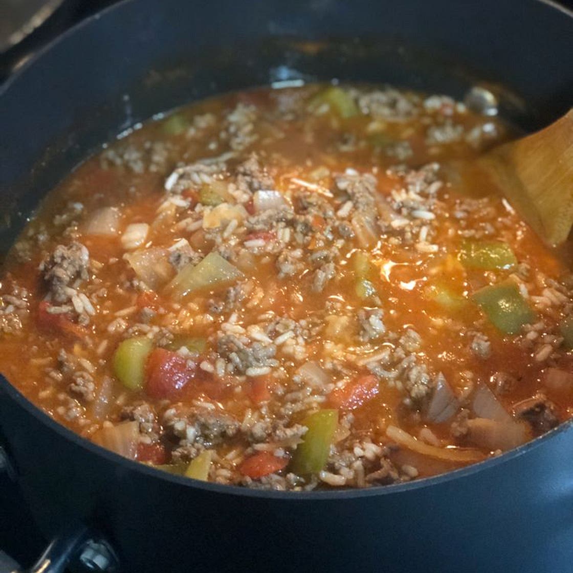 Stuffed Pepper Soup Is a Full Meal in a Bowl