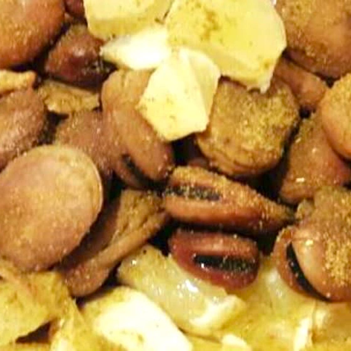 Broad Beans Snack with Cumin & Lemon slices  (Klewi / كلاوي).