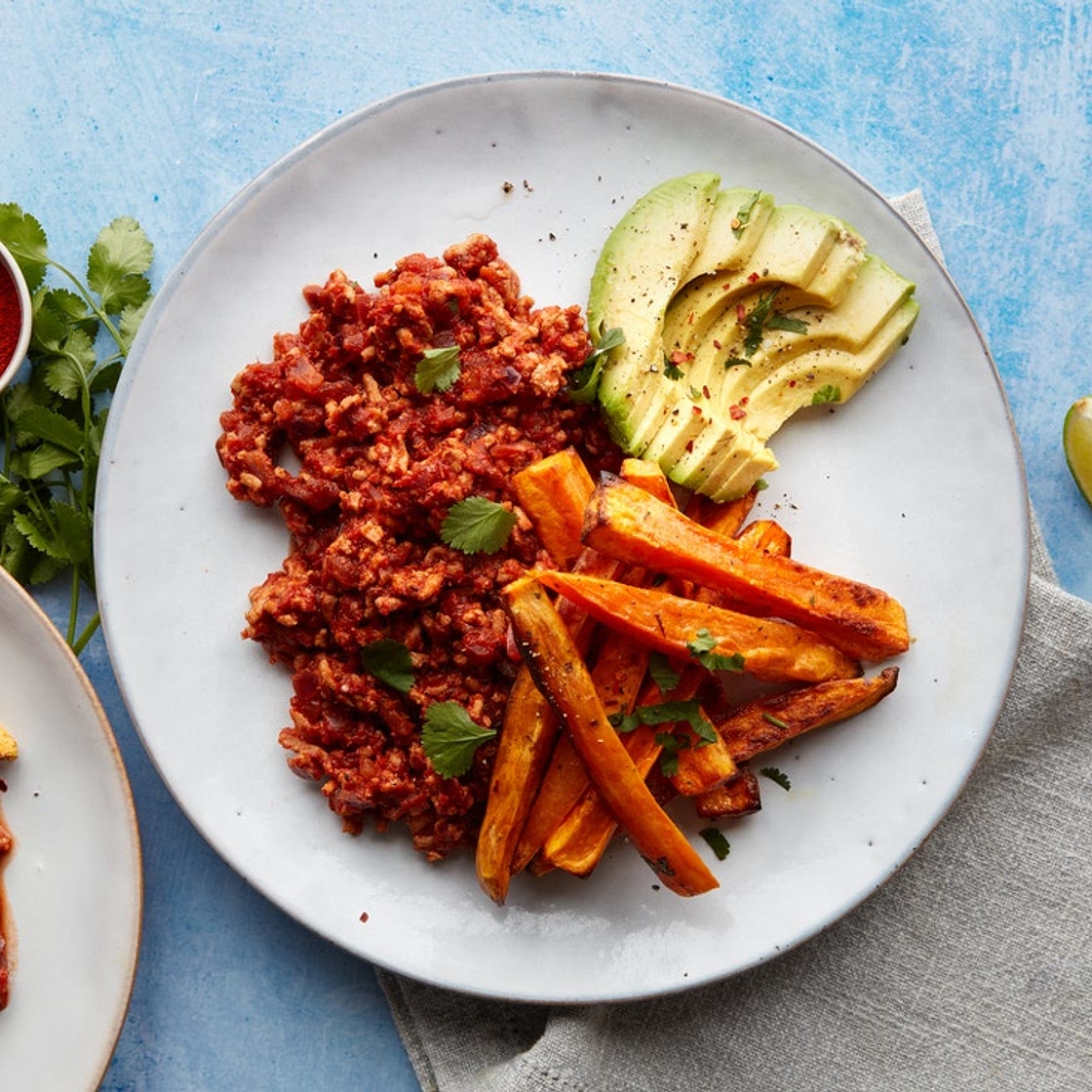 MC - Pork chilli, avocado & sweet potato wedges