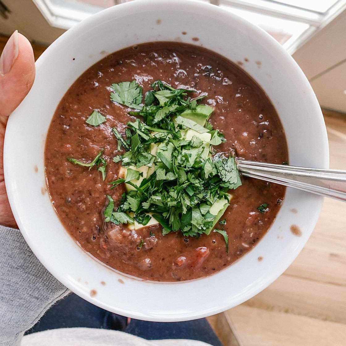 Quick Black Bean & Tomato Soup
