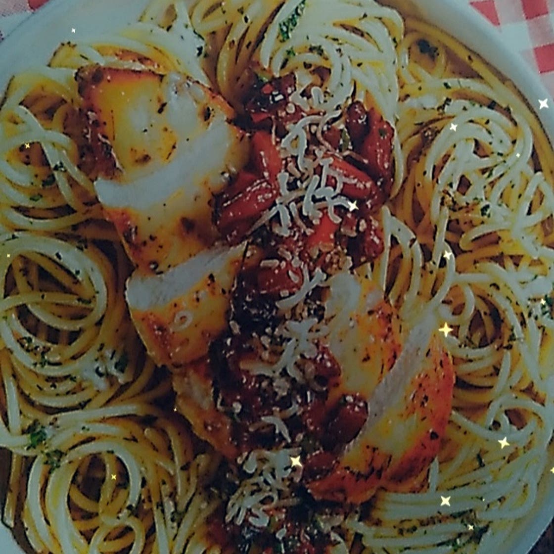 BALSAMIC TOMATO & HERB CHICKEN over Buttery Garlic Spaghetti