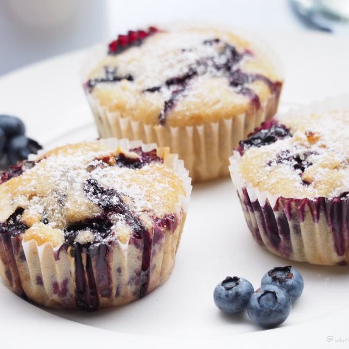 Tender & Fluffy & Fruity: Blueberry Apple Muffins