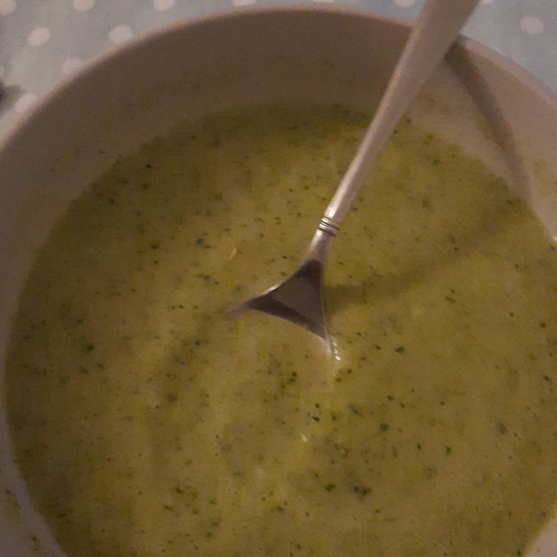 Creamy courgettes soup