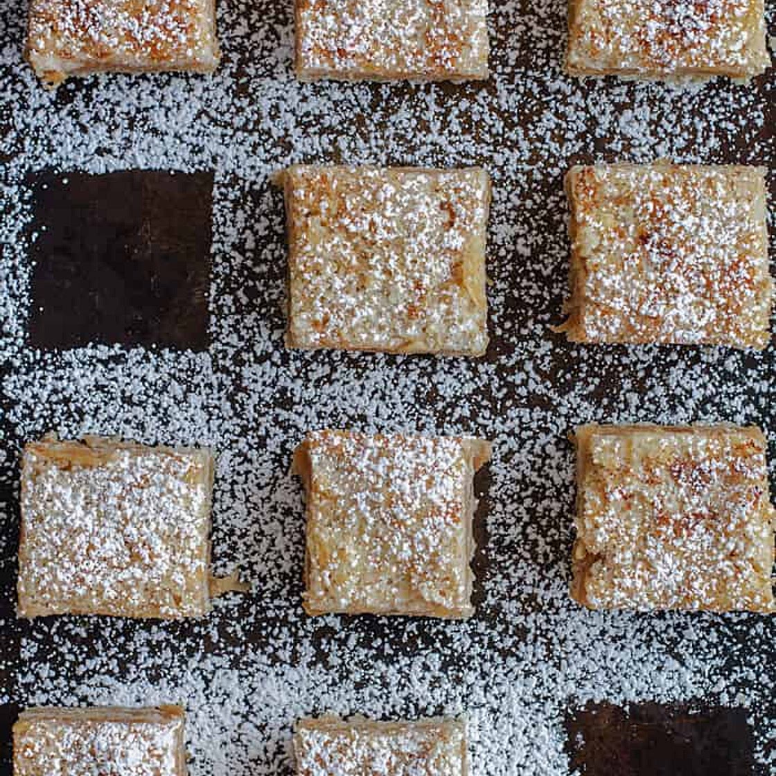 Croatian Easy Eggless Apple Cake with Semolina